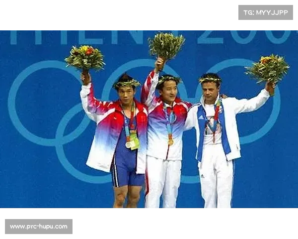 山东吴浩然与吉林刘国豪携手夺得男子78公斤以上级举重铜牌