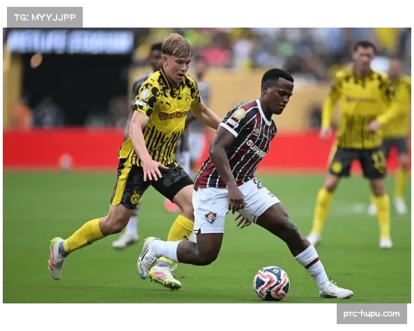 实时:布兰特直接任意球破门,多特蒙德扳回一城 实时:布兰特直接任意球破门,多特蒙德扳回一城